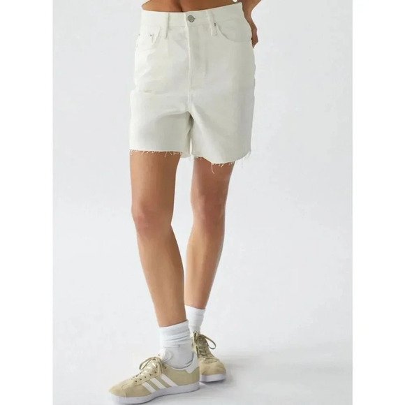 BDG ‘90s Denim Short NWOT - Picture 2 of 4